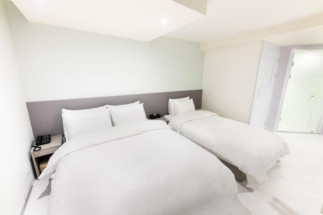 Hotel Lenith Seomyeon ปูซาน ภายนอก รูปภาพ